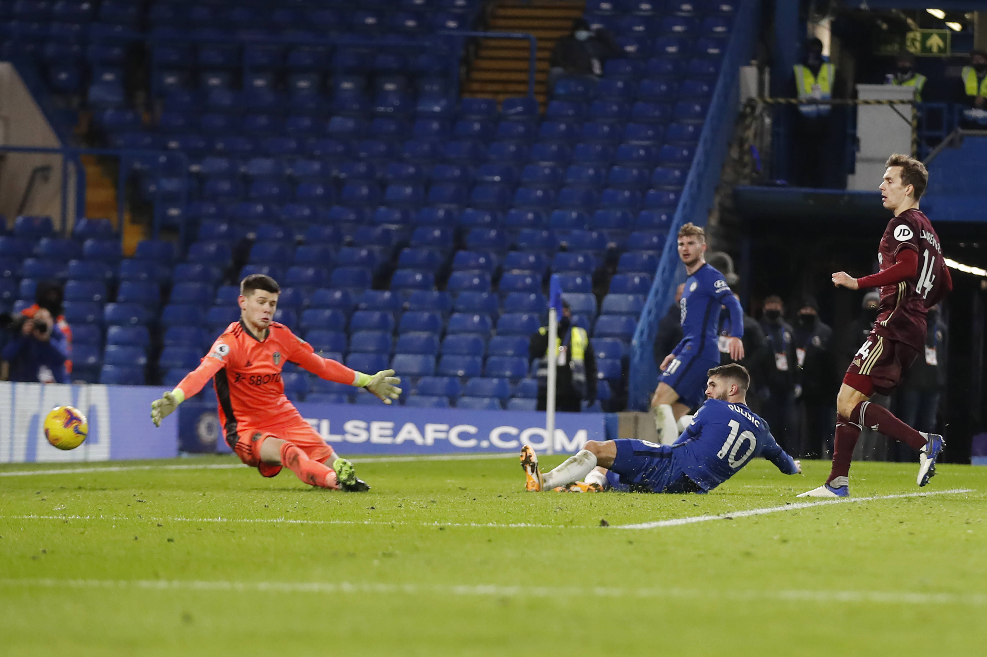 续迟滞而长 续迟滞而长